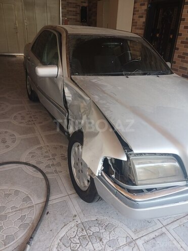 Mercedes C 180 1995, 550,105 km - 1.8 l - Gəncə