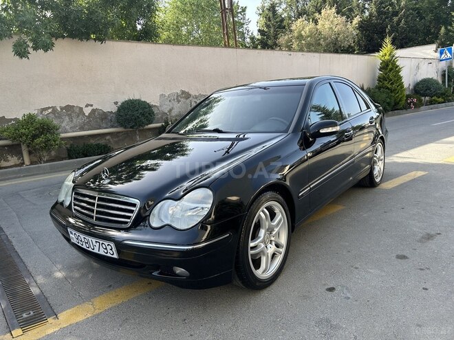 Mercedes C 200 2000, 320,000 km - 2.0 л - Bakı