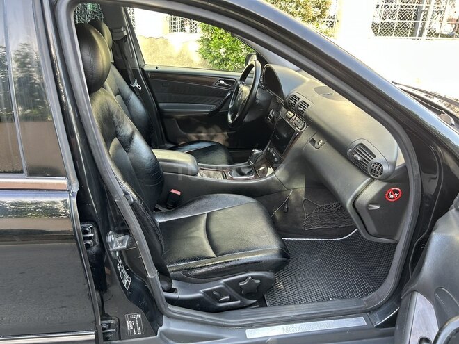 Mercedes C 200 2000, 320,000 km - 2.0 л - Bakı
