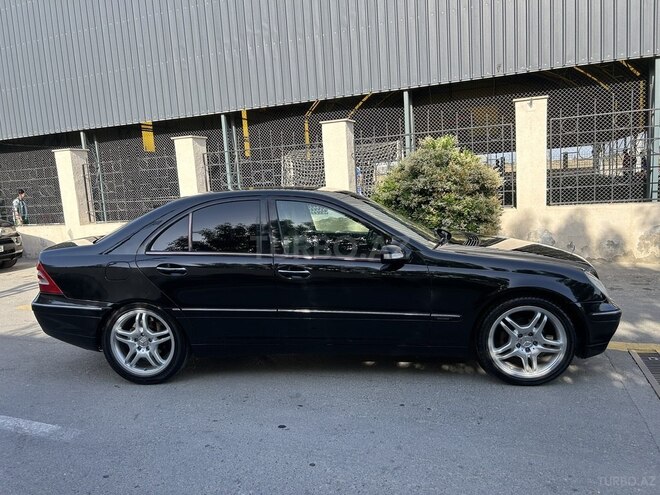 Mercedes C 200 2000, 320,000 km - 2.0 л - Bakı