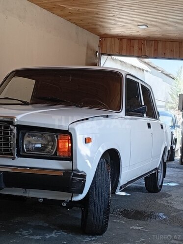 LADA (VAZ) 2107 2006, 81,845 km - 1.6 l - Ucar