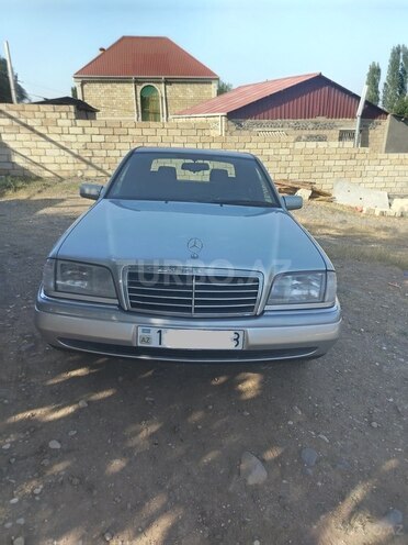 Mercedes C 200 1995, 275,000 km - 2.0 l - Gəncə