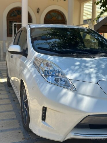 Nissan Leaf 2014, 88,000 km - 0.0 l - Bakı