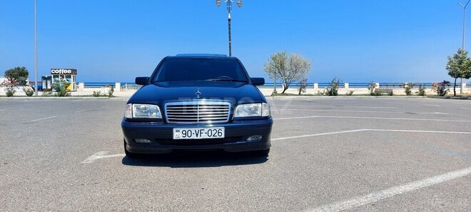 Mercedes C 180 1999, 297,662 km - 1.8 l - Bakı