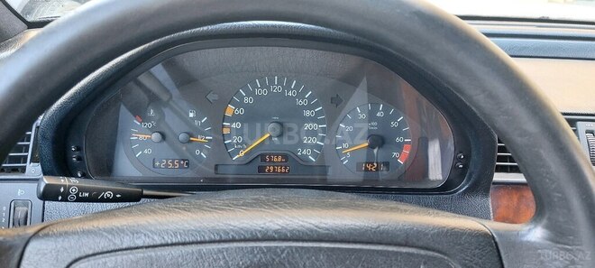Mercedes C 180 1999, 297,662 km - 1.8 l - Bakı