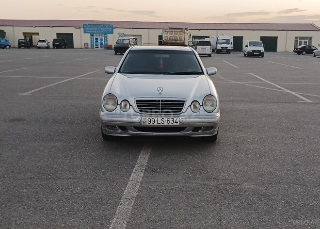 Mercedes E 270 2000, 383,255 km - 2.7 l - Bakı