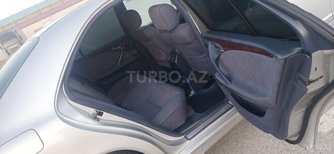 Mercedes E 270 2000, 383,255 km - 2.7 l - Bakı