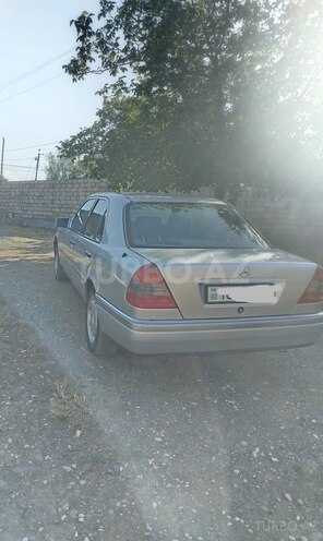 Mercedes C 200 1995, 275,000 km - 2.0 l - Gəncə