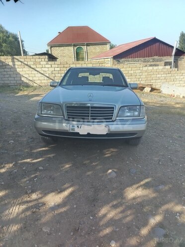 Mercedes C 200 1995, 275,000 km - 2.0 l - Gəncə