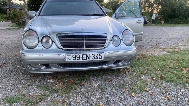 Mercedes E 220 d 2000, 222,786 km - 2.2 л - Qazax