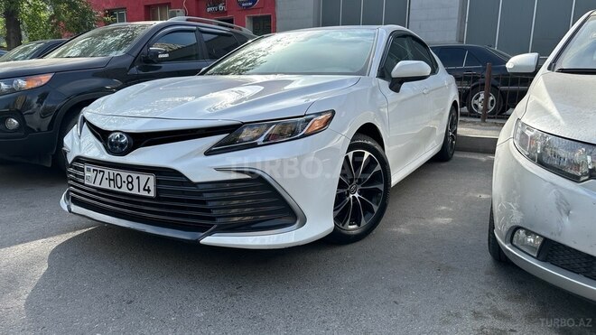 Toyota Camry-9