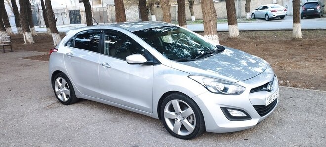Hyundai i30 2012, 122,600 km - 1.6 l - Bakı