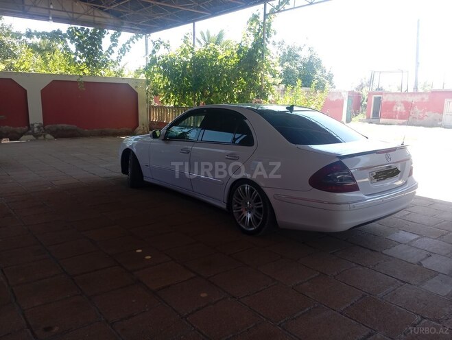 Mercedes E 220 d 2007, 290,800 km - 2.2 l - Salyan