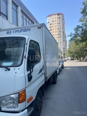 Hyundai HD-65 2009, 563,457 km - 3.6 л - Bakı
