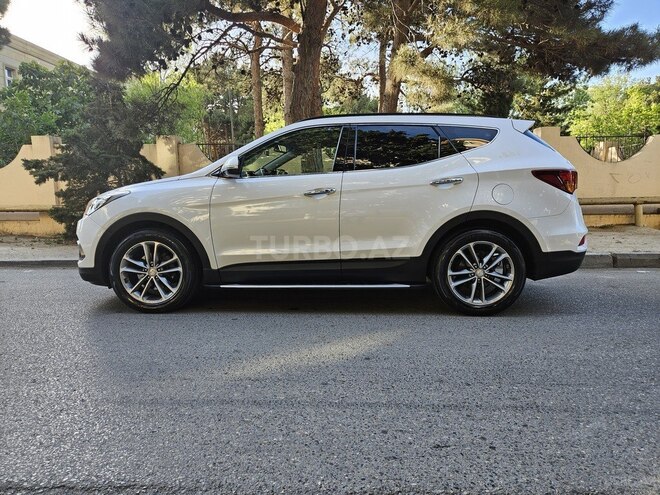Hyundai Santa Fe-8