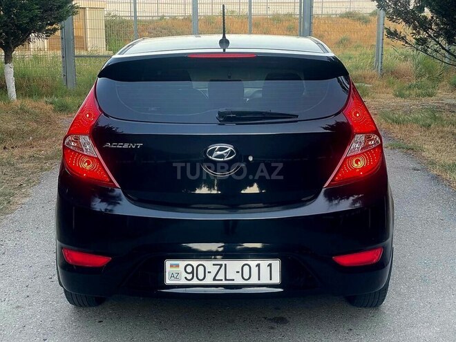 Hyundai Accent 2017, 153,213 km - 1.6 л - Bakı