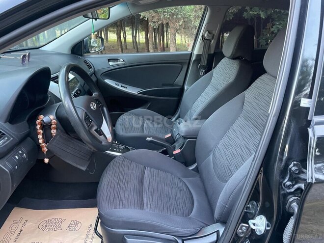 Hyundai Accent 2017, 153,213 km - 1.6 л - Bakı