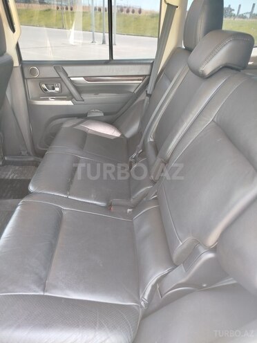 Mitsubishi Pajero 2013, 188,000 km - 3.8 l - Bakı