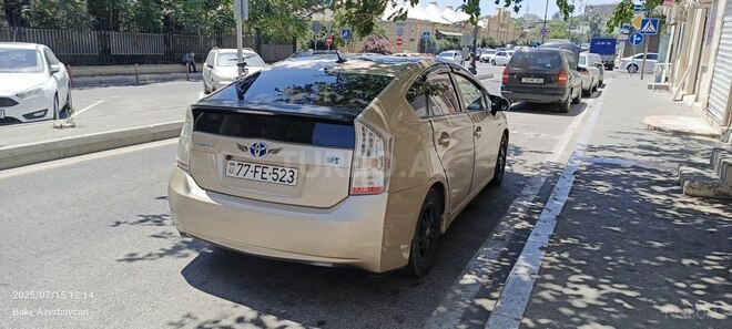 Toyota Prius 2010, 598,676 km - 1.8 л - Bakı