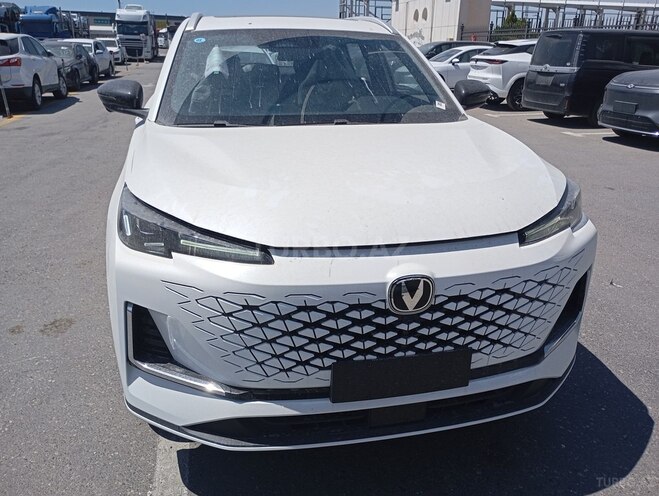Changan CS 55 Plus 2025, 0 km - 1.5 л - Bakı