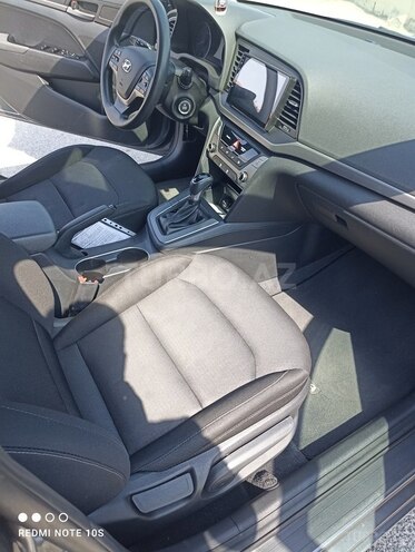 Hyundai Elantra 2018, 252,667 km - 2.0 l - Bakı