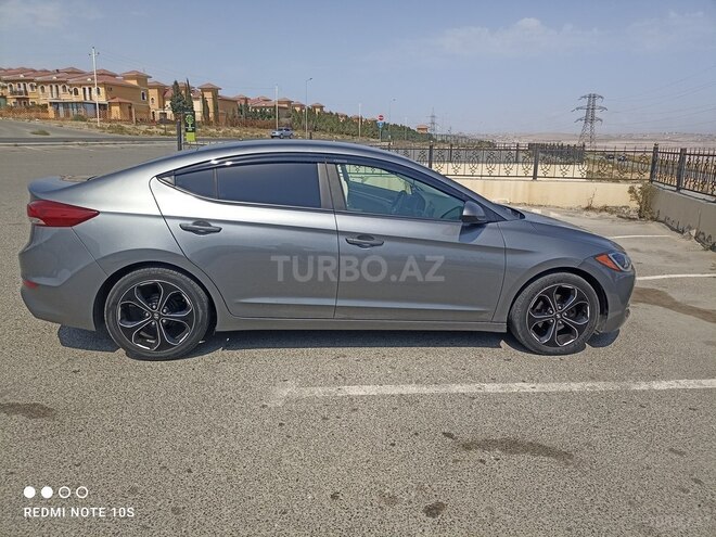 Hyundai Elantra 2018, 252,667 km - 2.0 l - Bakı