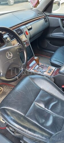Mercedes E 220 d 2001, 450,888 km - 2.2 l - Bakı