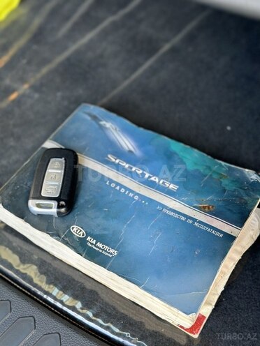 Kia Sportage 2011, 179,000 km - 2.0 л - Bakı