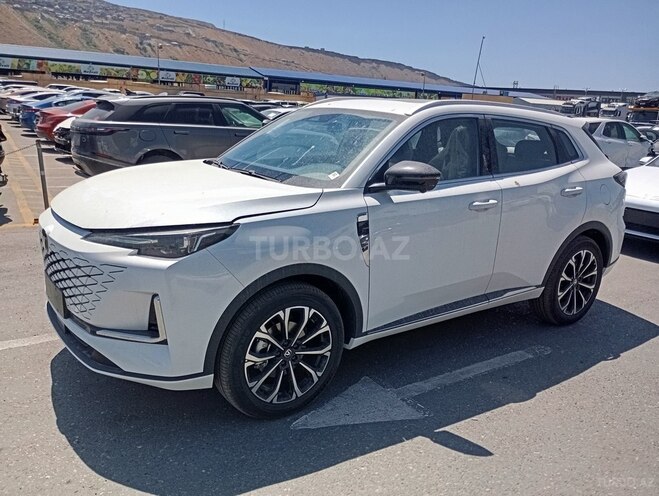 Changan CS 55 Plus 2025, 0 km - 1.5 л - Bakı