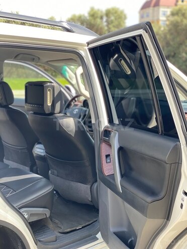 Toyota Land Cruiser Prado 2013, 122,000 km - 2.7 l - Bakı