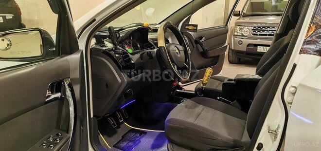 Chevrolet Aveo-11