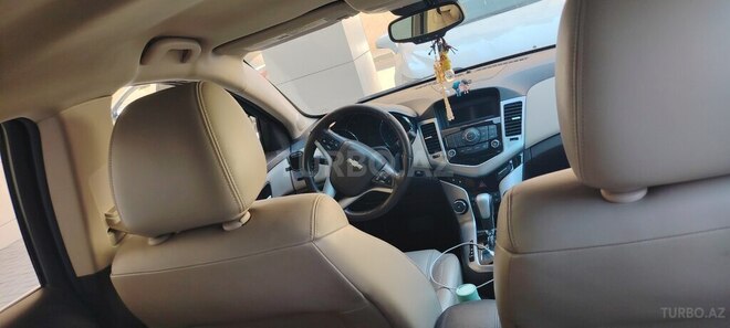Chevrolet Cruze 2013, 268,672 km - 1.4 l - Bakı