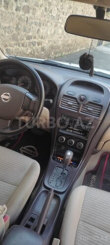 Nissan Sunny 2010, 208,000 km - 1.6 l - Şəki