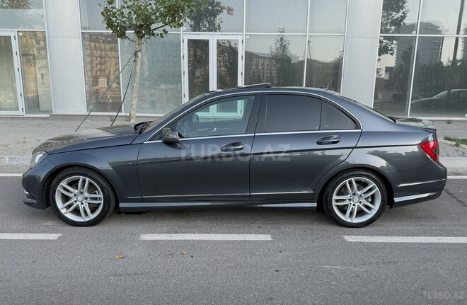 Mercedes C 250 2014, 172,120 km - 1.8 l - Bakı