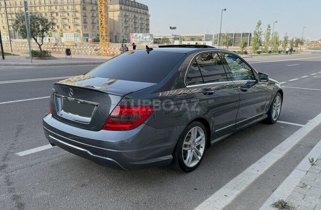 Mercedes C 250 2014, 172,120 km - 1.8 l - Bakı