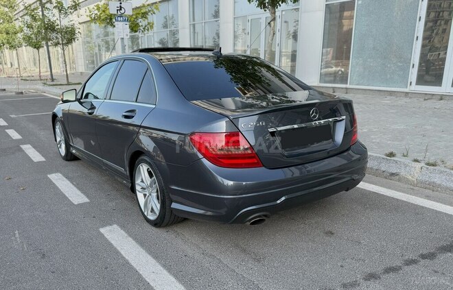 Mercedes C 250 2014, 172,120 km - 1.8 l - Bakı