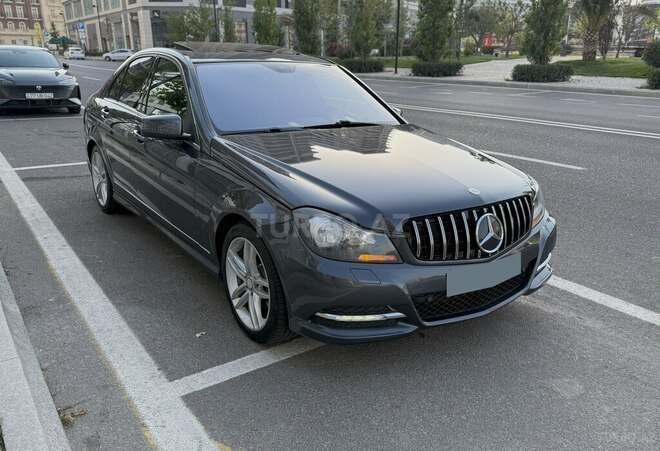 Mercedes C 250 2014, 172,120 km - 1.8 l - Bakı