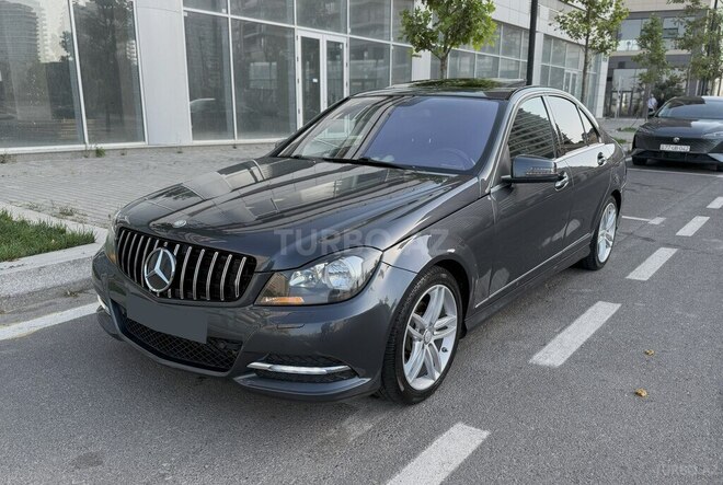 Mercedes C 250 2014, 172,120 km - 1.8 l - Bakı