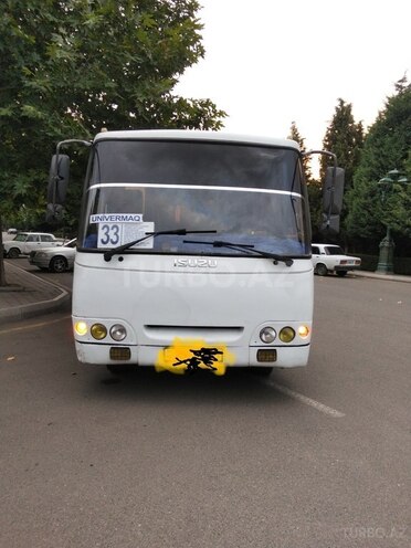 Isuzu Bogdan 2008, 433,300 km - 5.2 л - Bakı