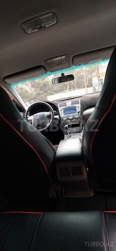 Toyota Camry-10