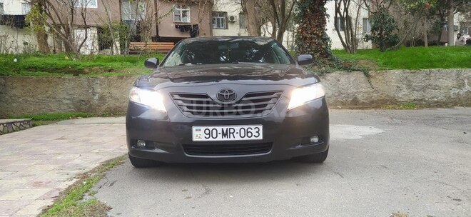 Toyota Camry-6
