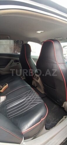 Toyota Camry-9