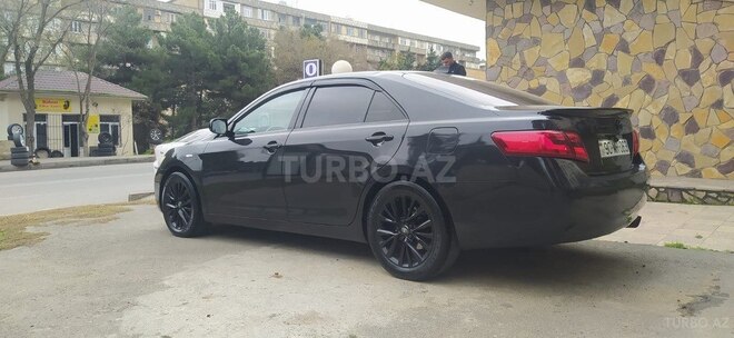 Toyota Camry-5