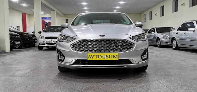 Ford Fusion (North America)-15