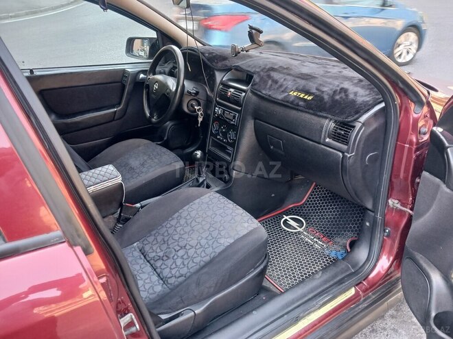 Opel Astra 2000, 335,000 km - 1.6 l - Bakı