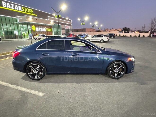 Mercedes A 220-6