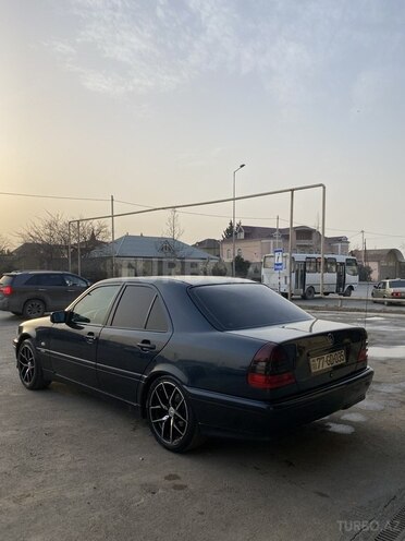 Mercedes C 180 1997, 360,000 km - 1.8 l - Bakı