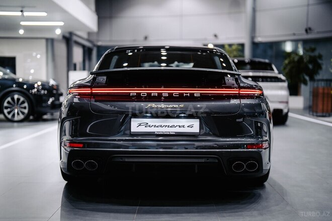 Porsche Panamera 4 E-Hybrid-5