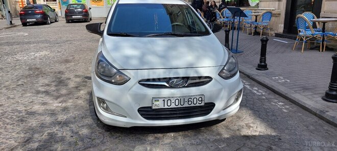 Hyundai Accent 2013, 241,692 km - 1.6 l - Bakı