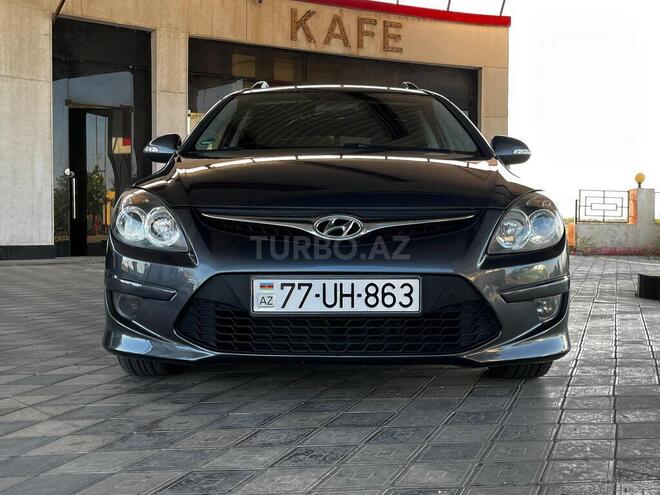 Hyundai i30 2011, 340,000 km - 1.6 л - Biləsuvar